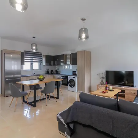 Louka's House * Afantou