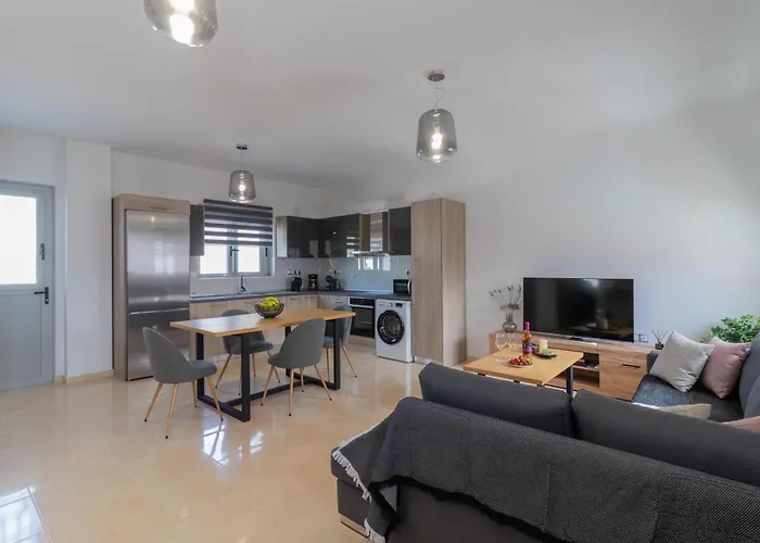 Louka's House * Afantou